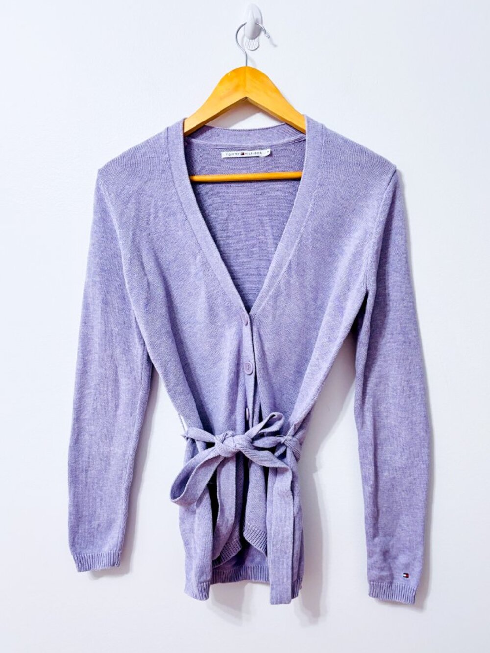 TOMMY HILFIGER Lilac V-Neck Button Front Belted Knit Cardigan Medium